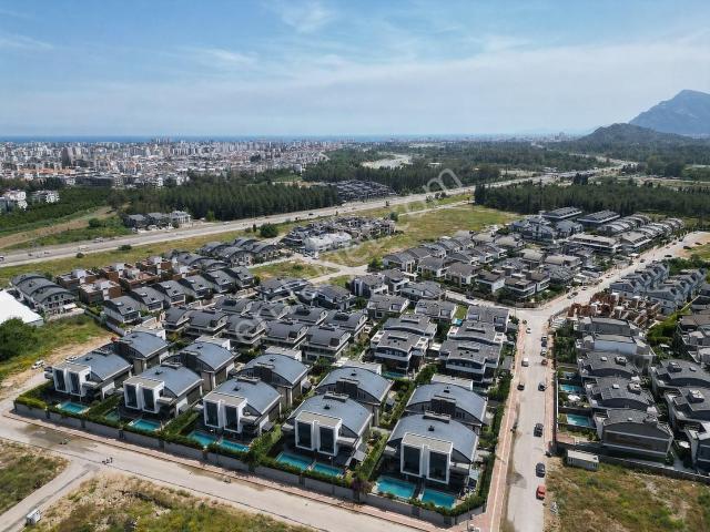 Konyaalti, Antalya içerisinde satılık Villa