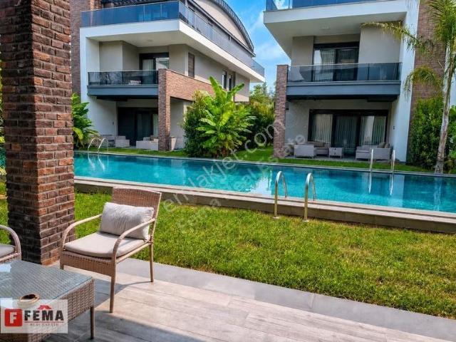 Konyaalti, Antalya içerisinde satılık Villa