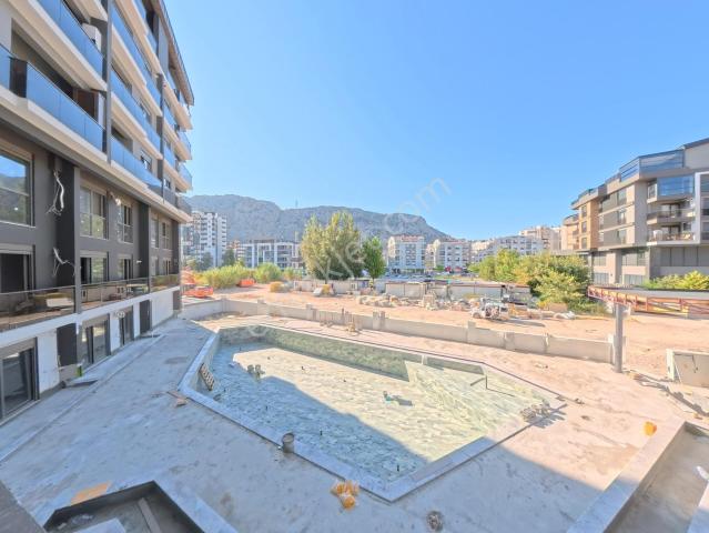 Konyaalti, Antalya içerisinde satılık mülk