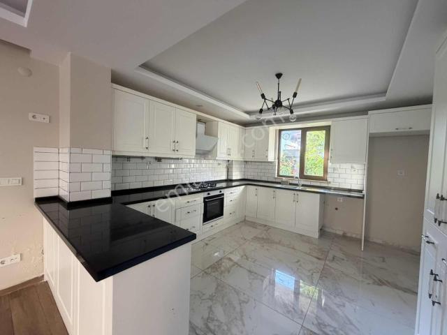 Konyaalti, Antalya içerisinde kiralık Villa