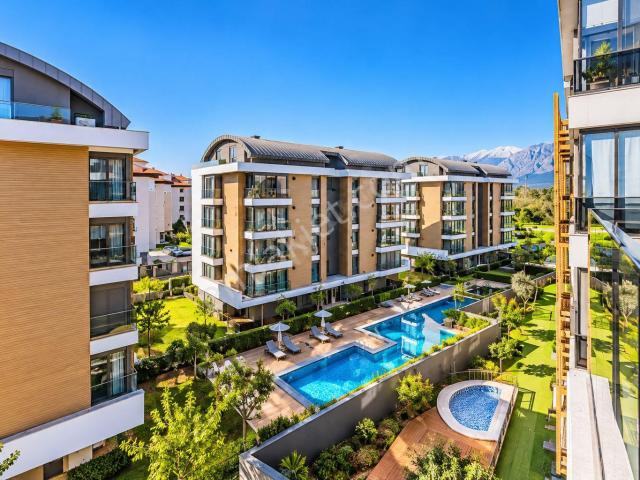 Uluç Mahallesi, Konyaaltı içerisinde satılık mülk