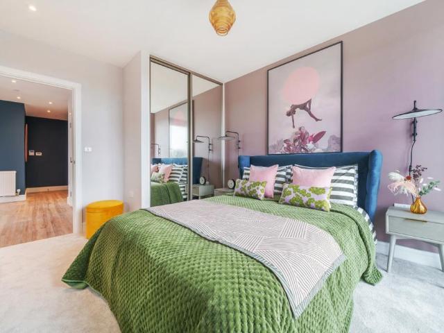 Apartment for rent in Red Hill, Surrey