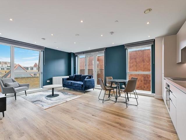 Apartment for rent in Red Hill, Surrey