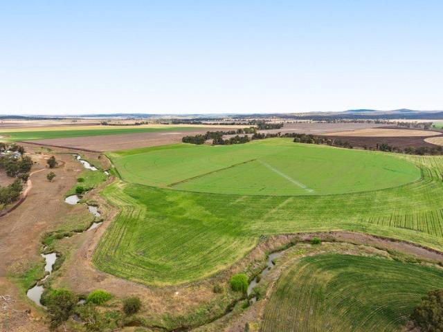 Cottage for sale in Ellangowan, Toowoomba Regional
