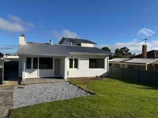 House for rent in Koongamia, Western Australia
