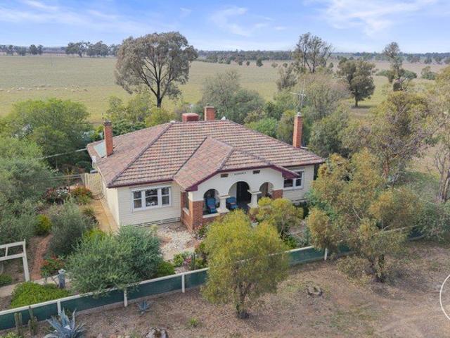 House for sale in Carisbrook, Victoria
