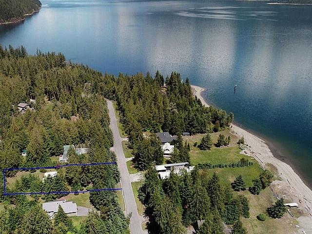 Land for sale in Lardeau, British Columbia