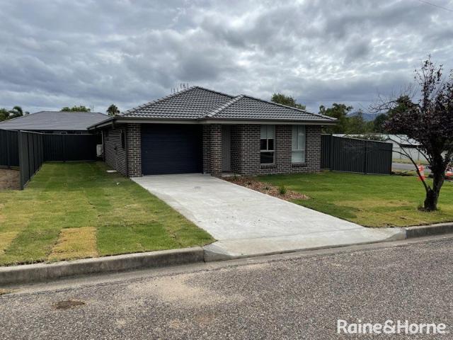 Duplex for rent in Kootingal, New South Wales