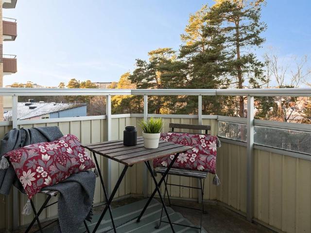 Bostad till salu i Järfälla, Stockholm