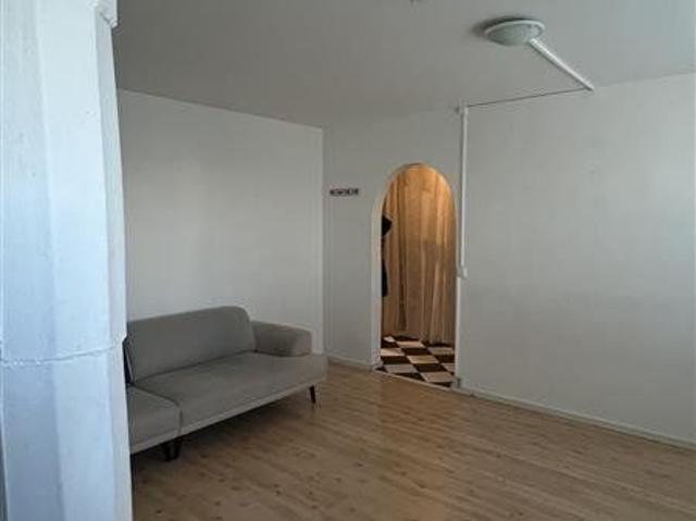 Lägenhet hyra i Kallhäll, Stockholm