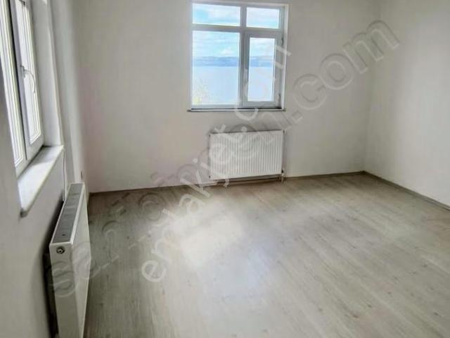 Karamürsel, Kocaeli içerisinde kiralık mülk
