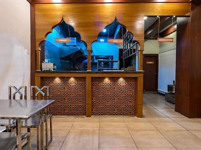 Commercial for rent in Bangalore North, Cox Town - Bangalore