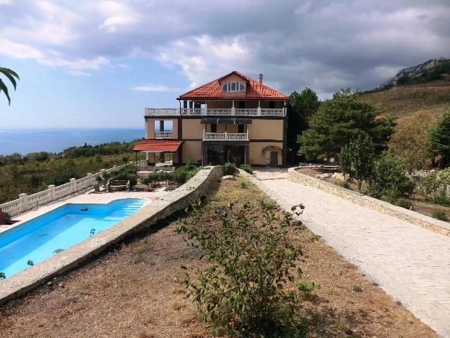 Квартира продажа в Кореиз