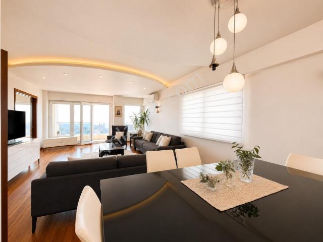 Bayrakli, İzmir içerisinde satılık mülk