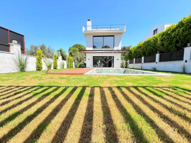 Güre, Edremit içerisinde satılık Villa