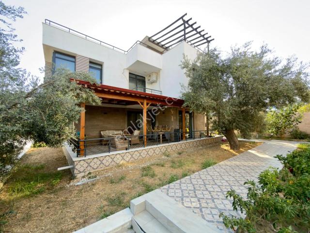 Gömeç, Balikesir içerisinde satılık Villa