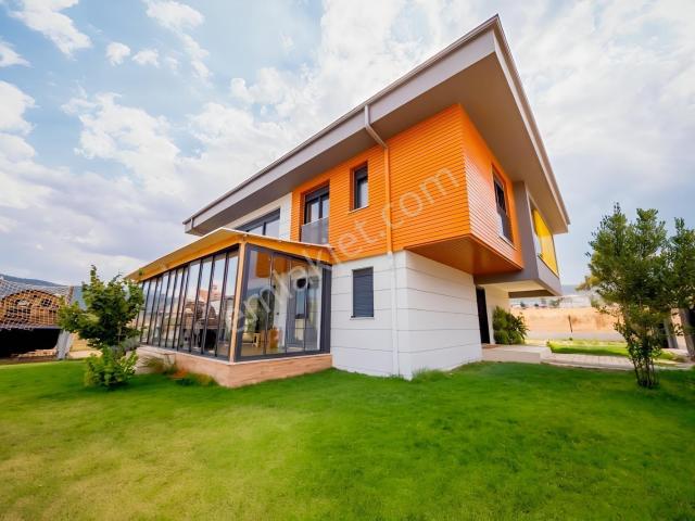 Korkuteli, Antalya içerisinde satılık Villa