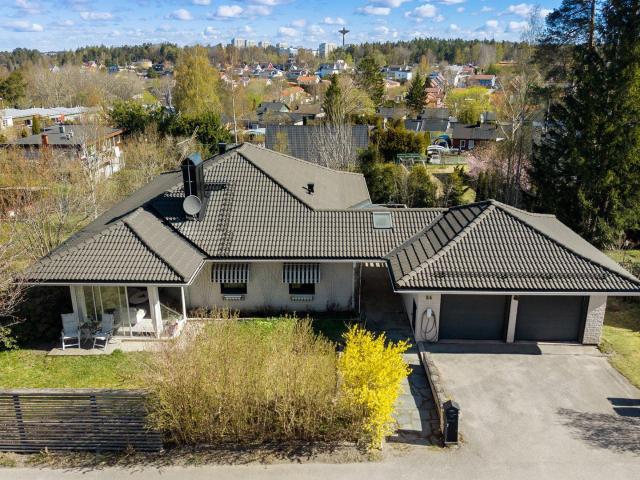 Villa till salu i Tumba, Stockholm