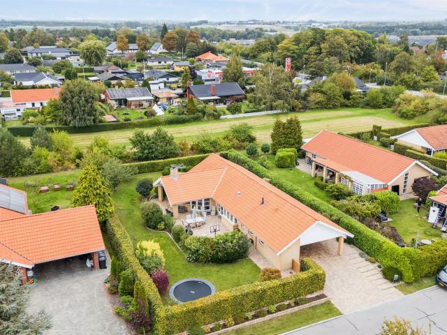 Villa til salg i Nedre Værebro, Jyllinge