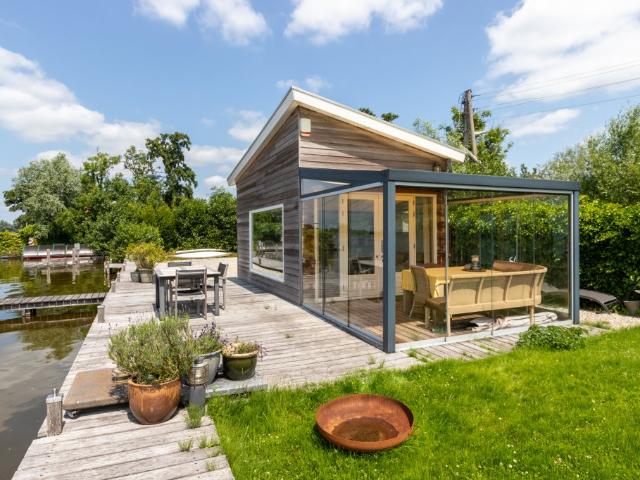 Woning te huur in Reeuwijk, Zuid Holland