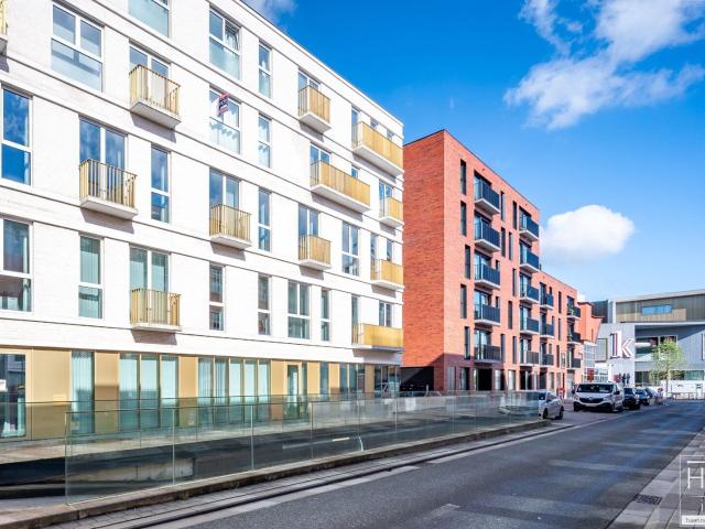 Appartement location à Begijnhof Sint-Elisabeth, Kortrijk