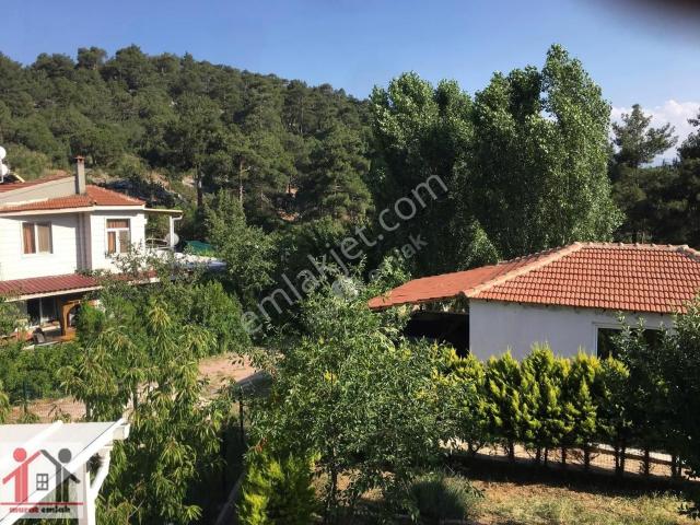 Korkuteli, Antalya içerisinde satılık Villa