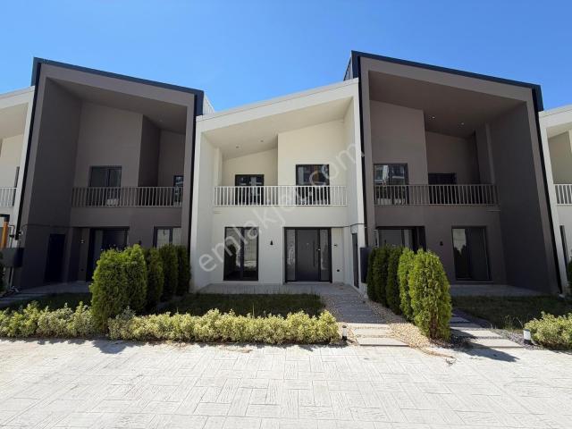 Adapazari, Sakarya içerisinde satılık Villa