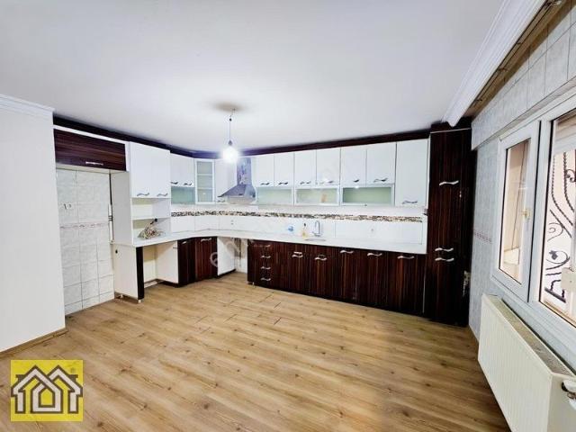 Korutürk Mahallesi, Balçova içerisinde satılık Villa