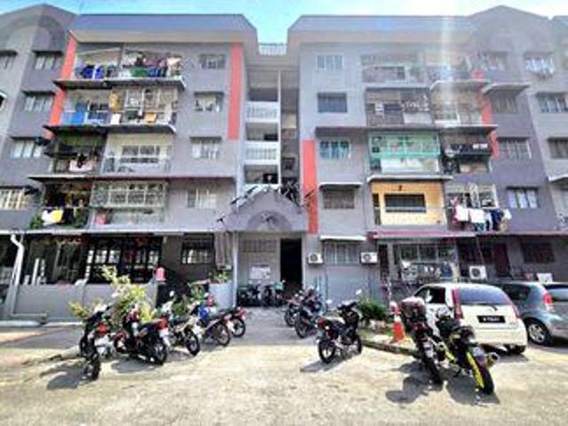 Flat for sale in Country Heights Damansara, Kuala Lumpur