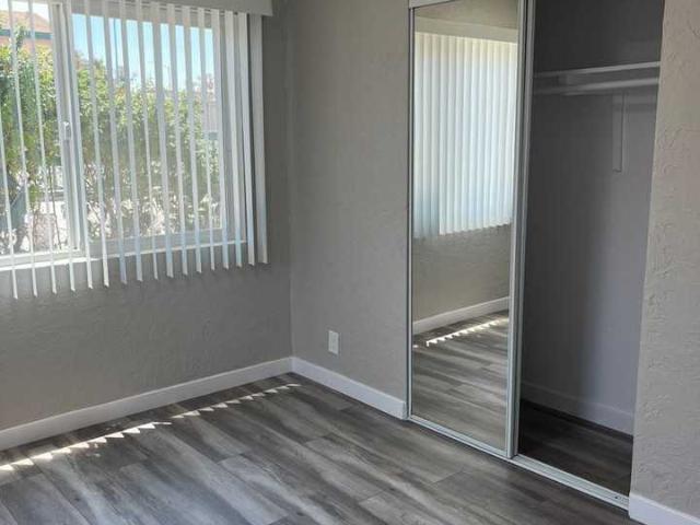Apartment for rent in California