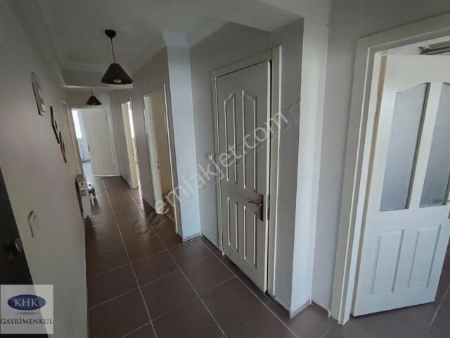 Karabağlar, İzmir içerisinde kiralık mülk