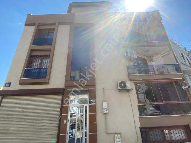 Karabağlar, İzmir içerisinde kiralık mülk