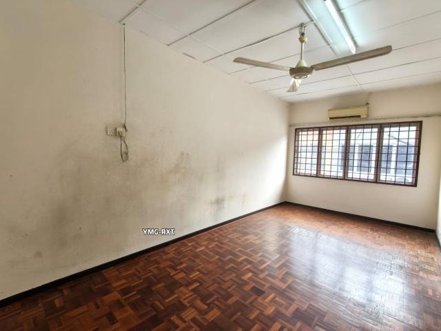 Residential House for rent in Hulu Selangor, Selangor