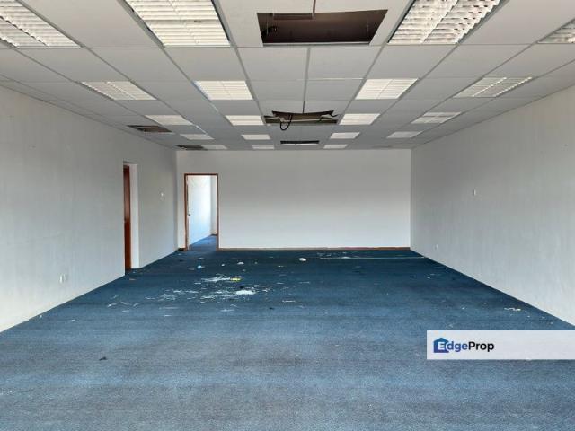 Shop for rent in Malaka