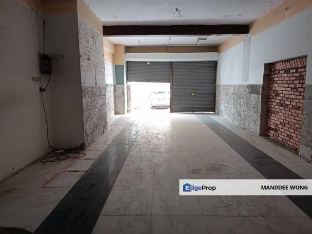 Shop for rent in Petaling, Damansara Damai