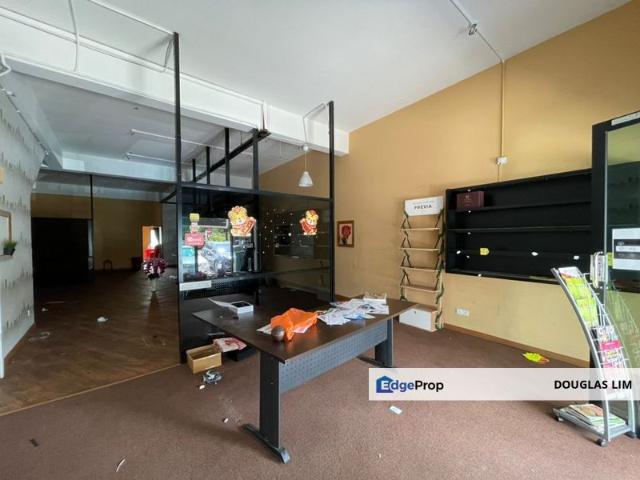 Shop for sale in PJU 5, Petaling Jaya
