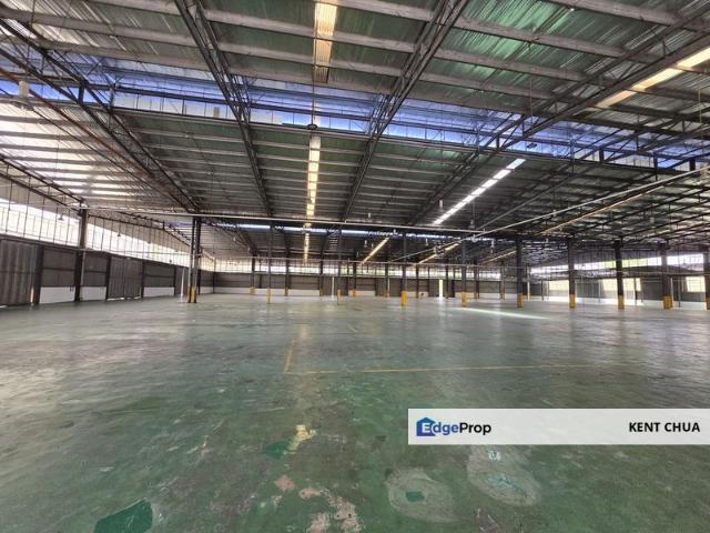 Warehouse for rent in Petaling, Damansara Damai