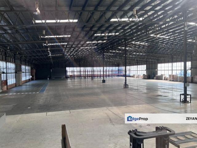Warehouse for rent in Petaling, Damansara Damai