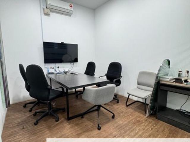 Shop for sale in Petaling, Damansara Damai