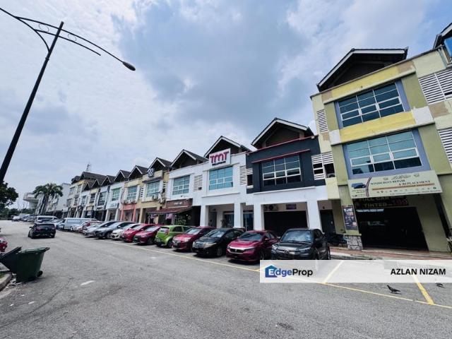 Shop for sale in Petaling, Damansara Damai