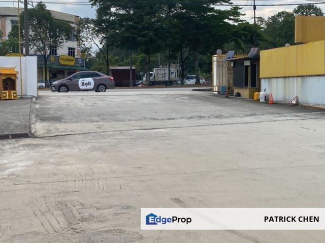 Shop for rent in Petaling, Damansara Damai