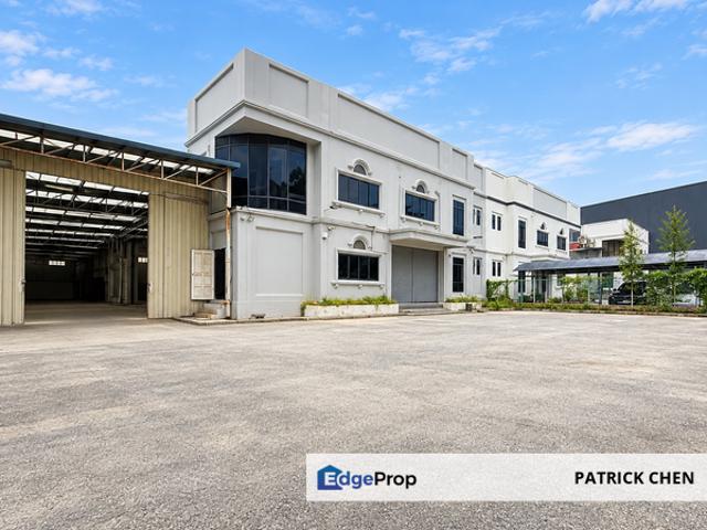 Warehouse for rent in Petaling, Damansara Damai
