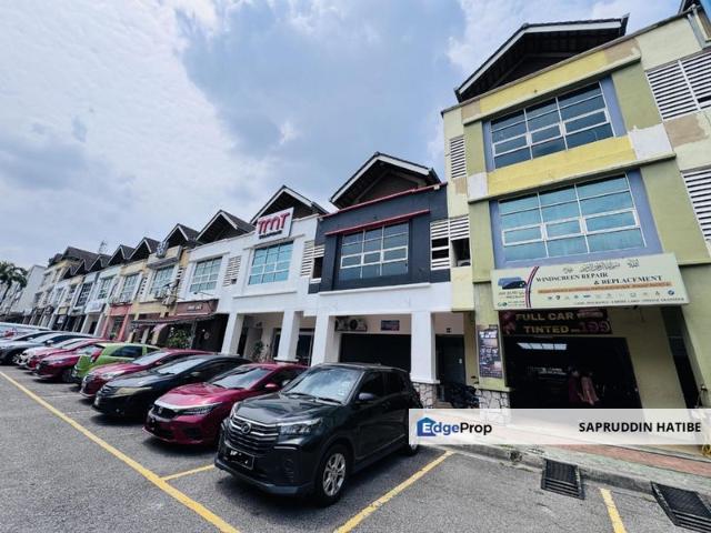 Shop for sale in Petaling, Damansara Damai