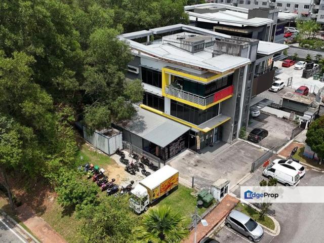 Shop for sale in Petaling, Damansara Damai
