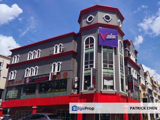 Shop for rent in Petaling, Damansara Damai