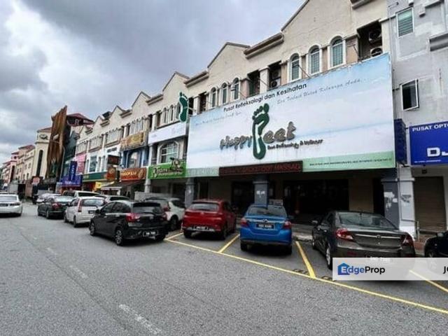 Shop for sale in Petaling, Damansara Damai