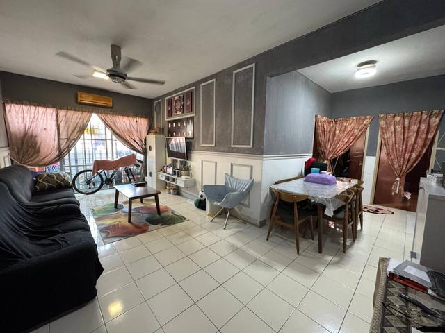 Apartment for sale in Petaling, Damansara Damai