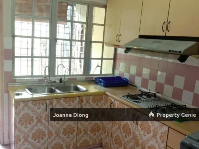 Shop for rent in Petaling, Damansara Damai
