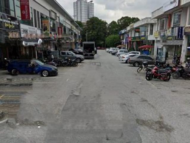 Shop for rent in Petaling, Damansara Damai