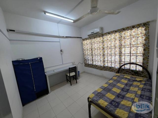 Room for rent in Petaling, Damansara Damai